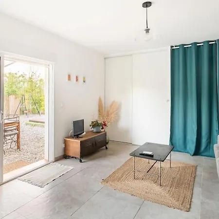Sublime Terrasse Piscine Privee Jardin Holiday home Aubagne